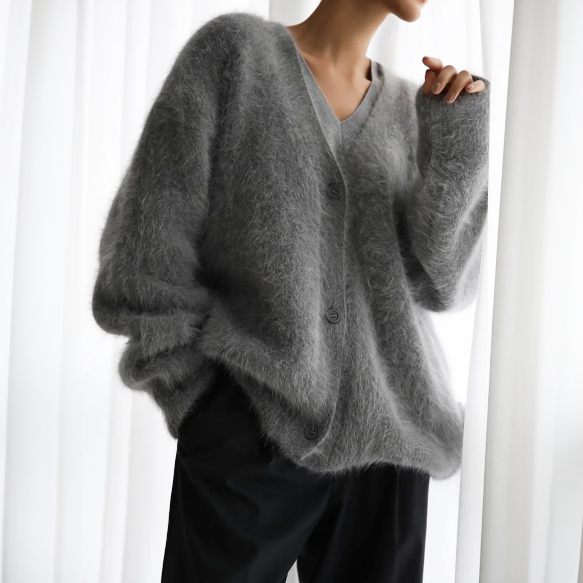 Evelyn | Stylish Cashmere Cardigan